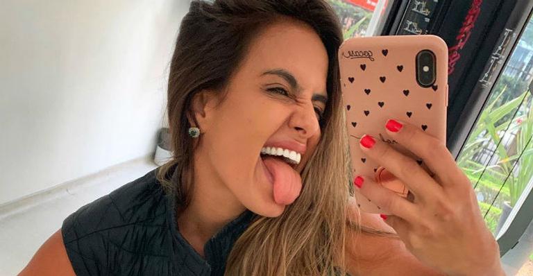 Ex-BBB Carol Peixinho recebe Prêmio Jovem Brasileiro: ”Sou muito grata”