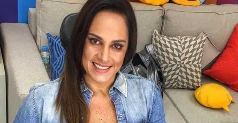 Silvia Abravanel posta foto rara da filha caçula e semelhança impressiona: ”A cara da mãe!”