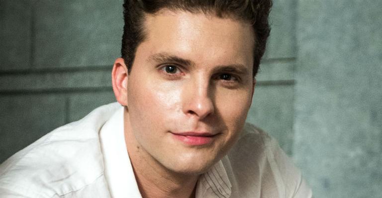 Thiago Fragoso e esposa revelam desejo de adotar um filho