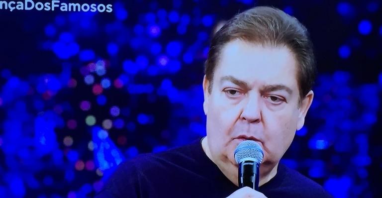 No Dança dos Famosos, Faustão deixa escapar piada ao governo brasileiro: ”Salve-se quem puder”