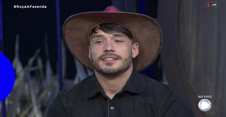 A Fazenda: Lucas acusa produção do reality de armar entrada de participante!