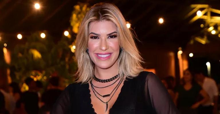 Lorena Improta radicaliza e muda o visual: ”Novo longo”