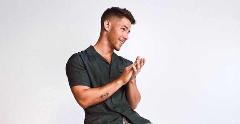 De surpresa, Nick Jonas é confirmado como novo mentor na 18ª temporada do The Voice EUA