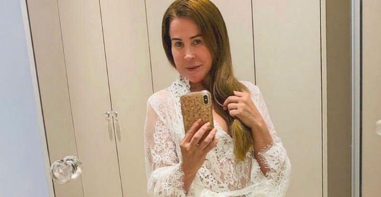 Zilu Godoi desabafa sobre ‘família tóxica’: ”Presente não substitui presença”