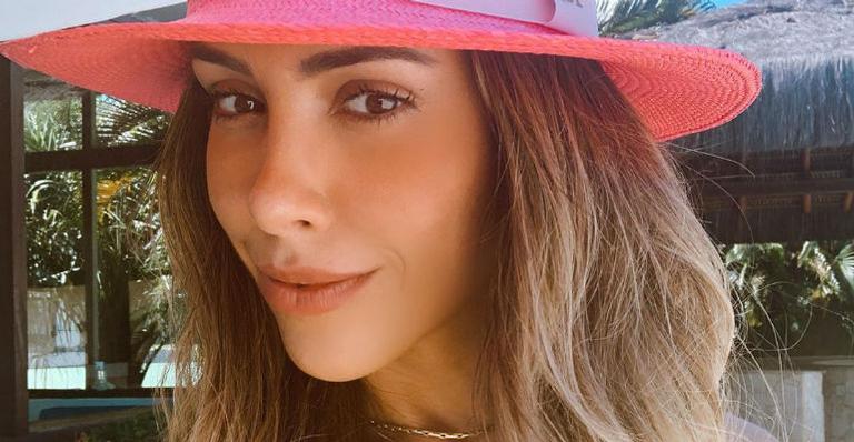 Bella Falconi posta foto fofa da filha e semelhança chama a atenção: ”O jeito é a mãe todinha”
