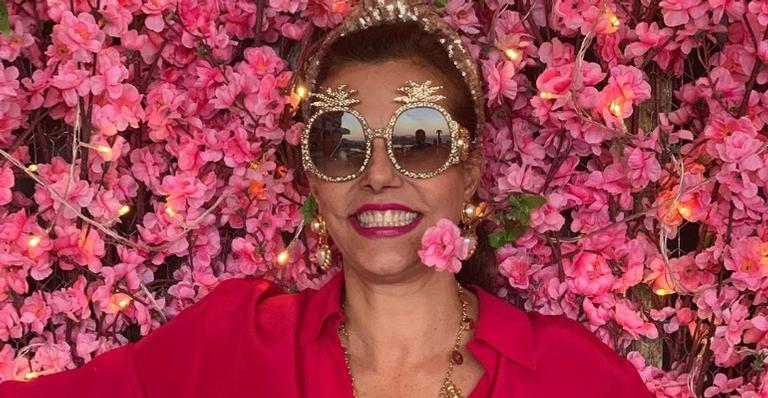 Narcisa Tamborindeguy tieta Fernanda Montenegro em lançamento de livro: ”Maravilhosa”