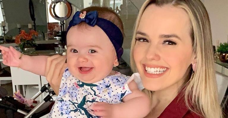 Filha de 5 meses de Thaeme Mariôto rouba a cena com look fofíssimo em foto tirada pela mãe