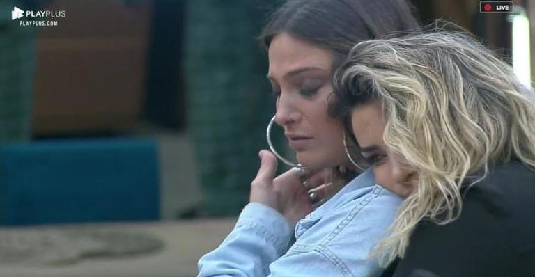 A Fazenda: Tati Dias explode em reality e acusa participantes; ”Bando de falsos!”