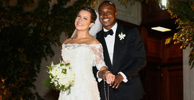 Fim do casamento de Thiaguinho e Fe Souza foi marcado por ciúmes e rumores de traição, diz jornal