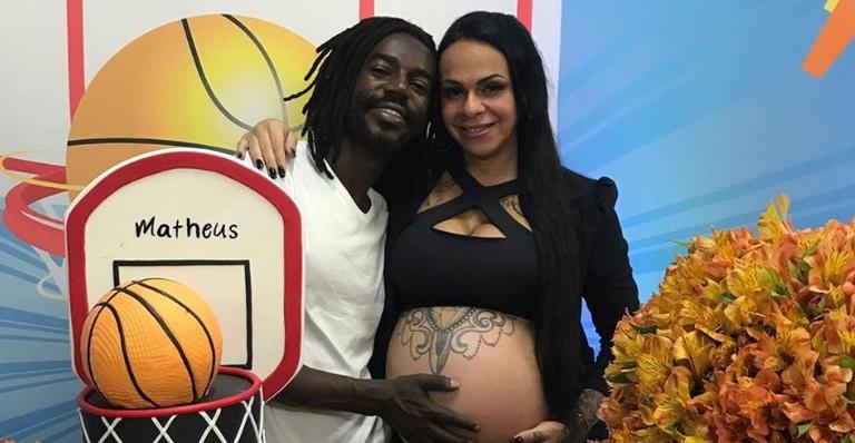 Jonathan Azevedo revela que não irá se casar com amiga que é mãe de seu filho: ”Não faz meu tipo”