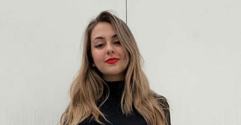 Klara Castanho revela ter sentido vergonha do próprio corpo: ”Muito difícil não querer mudar nada”
