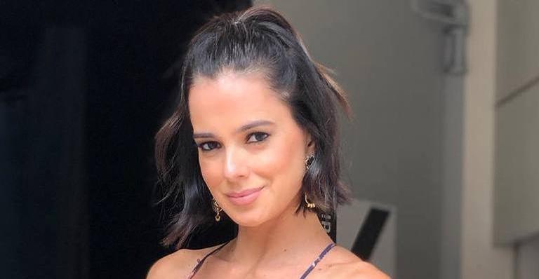 Vera Viel, esposa de Rodrigo Faro, impressiona com look inusitado em evento de moda