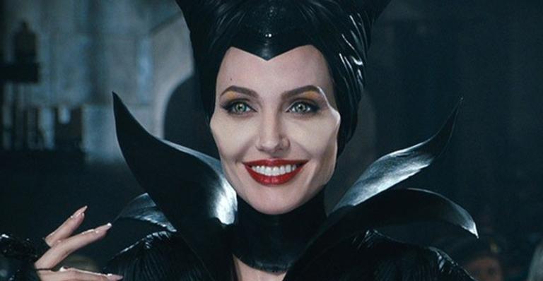 Após fase difícil, Angelina Jolie diz que foi complicado reunir forças para voltar a ser Malévola