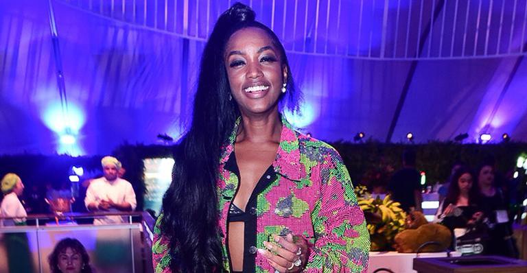Cantora Iza inicia carreira internacional gravando com Major Lazer e Ciara