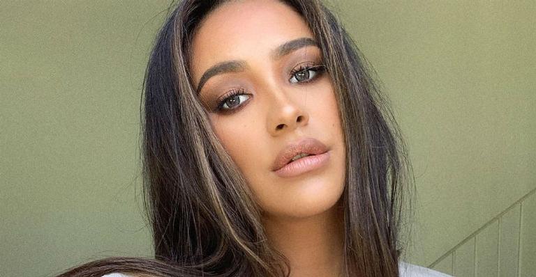 Shay Mitchell explode o fofurômetro ao anunciar o nascimento de sua primeira filha
