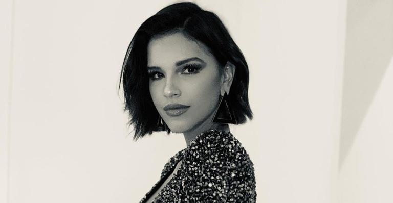 Mariana Rios surge magérrima em foto de biquíni e preocupa fãs: ”Costelas quase saindo”
