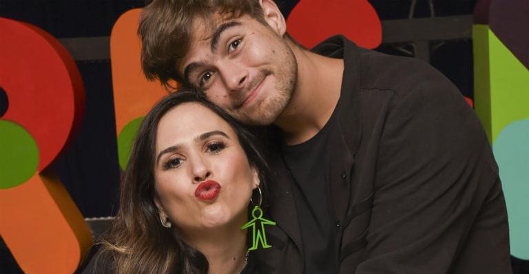 Clara Maria, filha de Tatá Werneck e Rafael Vitti, aparece mamando e encanta internautas