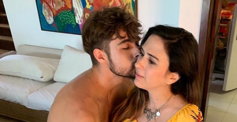 Tatá Werneck rebate seguidor após ser insultada na web: ”Imbecil”