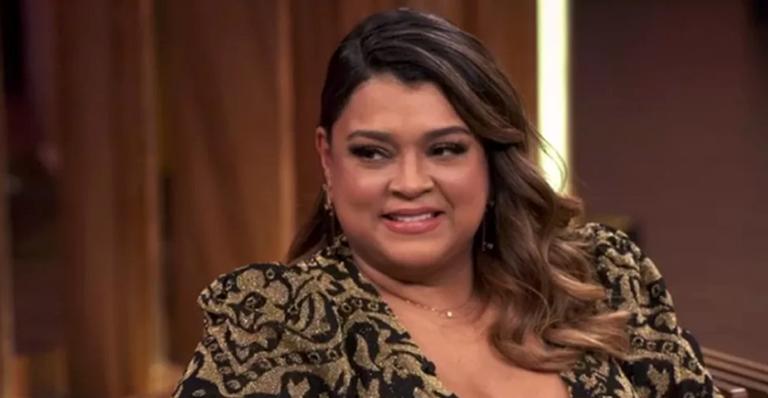 Preta Gil relembra beijo em Amora Mautner e desabafa: ”Protesto contra homofobia”
