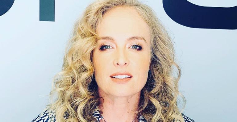 Angélica relembra registro de quando tinha 14 anos com fantasia icônica: ”Bem vintage”