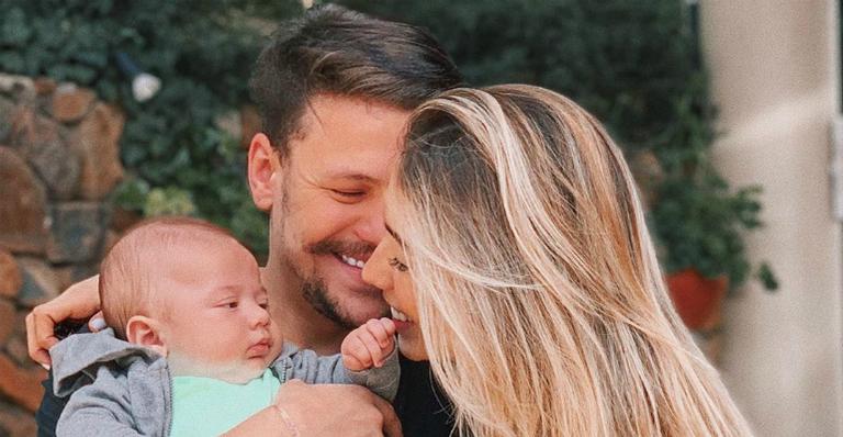 Gabi Brandt apaixona web com registro fofíssimo de seu filho com o cantor Saulo Poncio