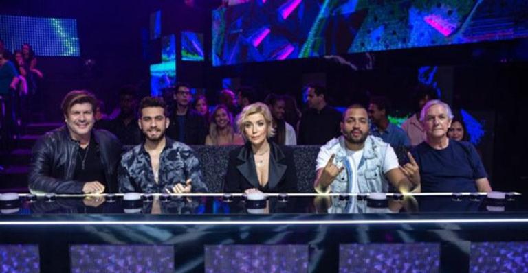 Paulo Ricardo paga mico e provoca risadas no programa musical ”Popstar”