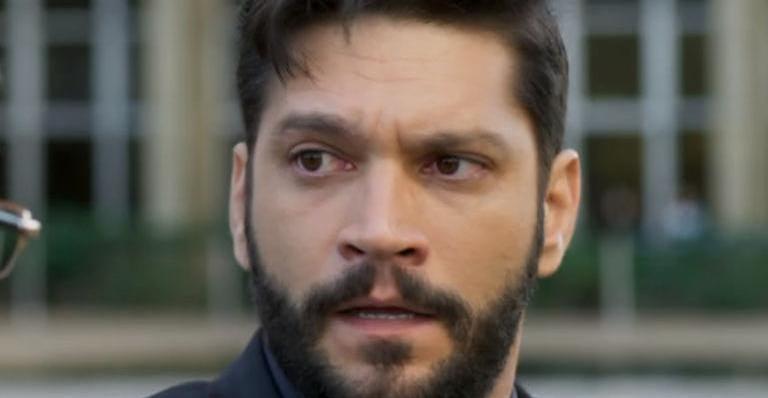 Diogo tem novo surto e ameaça bater em mulher na novela ”Bom Sucesso”