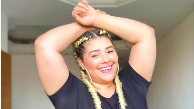Ex-The Voice, Aila Menezes impressiona ao surgir nua nas redes sociais: ”Maravilhosa!”