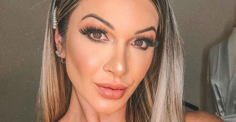 Ex-BBB Tatiele Polyana deixa fãs babando ao exibir corpão de biquíni vermelho