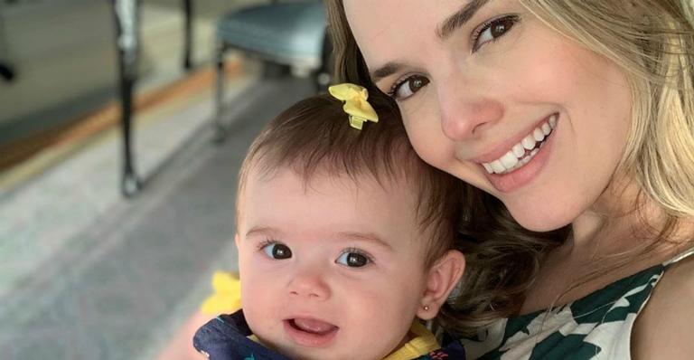 Thaeme Mariôto compartilha momento fofo da filha e se declara: ”Amor da minha vida”