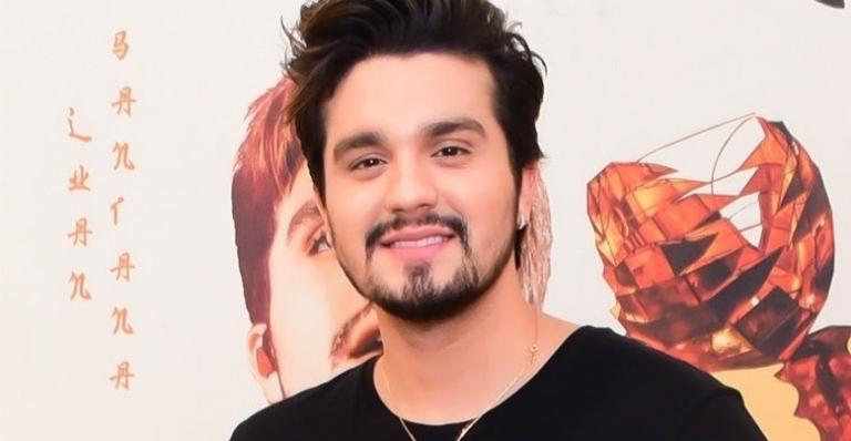 Em clima de TBT, Luan Santana publica clique raro com Whindersson Nunes: ”Saudades”