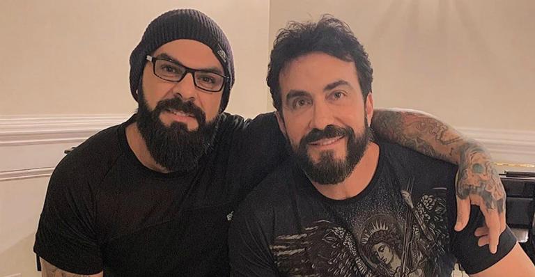 Padre Fábio de Melo compartilha foto agradecendo seu personal: ”Se tornou amigo”