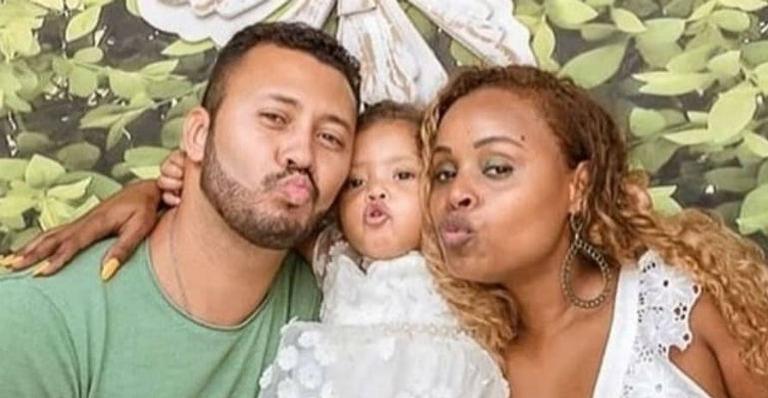 Roberta Rodrigues comemora 5 anos de casada e se declara: ”Sempre soube que era você”