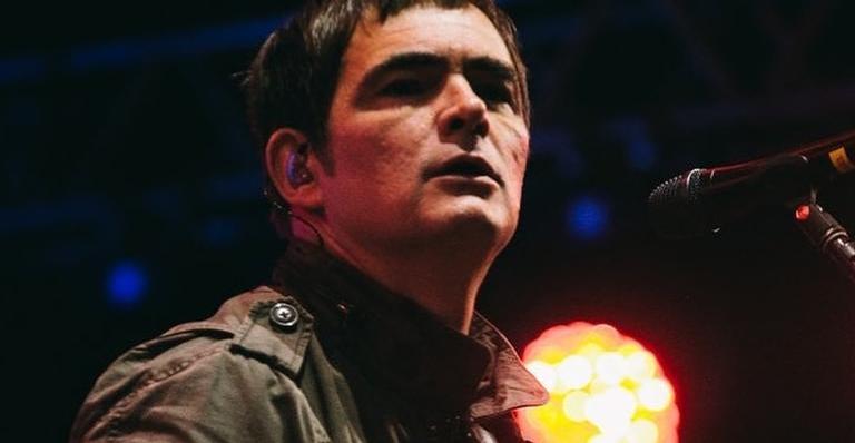 Samuel Rosa fala sobre fim da banda Skank e carreira solo: ”Buscar o novo”