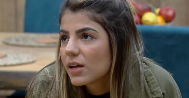 A Fazenda: Hariany diz que peões tem medo de votar nela para ir à roça