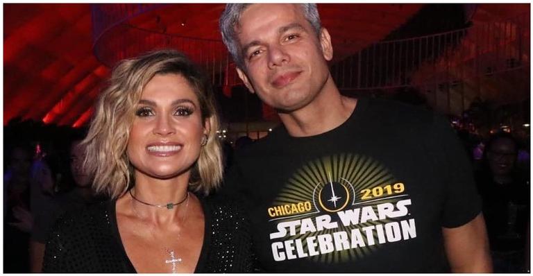 Otaviano Costa convida a mulher, Flávia Alessandra, para estreia de seu canal no YouTube