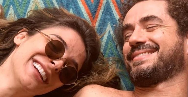 Rafa Brites e Felipe Andreoli abrem álbum de casamento e comemoram 8 anos de união