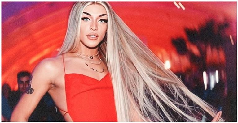 Pabllo Vittar surpreende fãs ao compartilhar clique em set de gravação: ”Amor de que?”