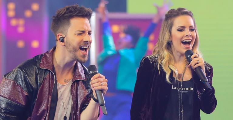 Sandy compartilha clique inédito de sua turnê com Junior e declara: ”Que aventura”