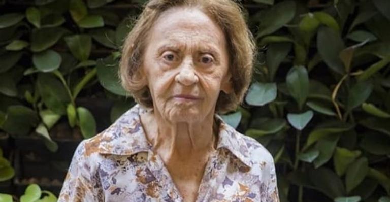 Após afastamento por problema de saúde, Laura Cardoso volta às gravações de ‘A Dona do Pedaço’