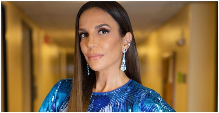 Ivete Sangalo relembra encontro com Cher durante desfile em Paris