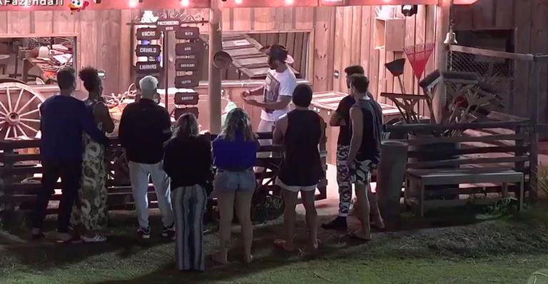 A Fazenda: Diego delega funções aos peões e celebra ”Pensei que esse dia nunca iria chegar!”