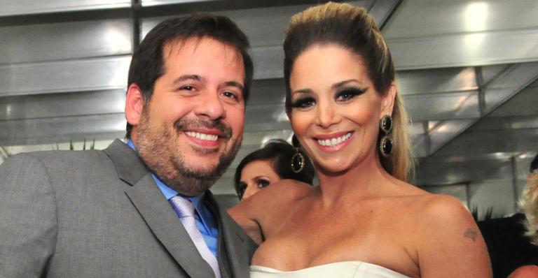 Leandro Hassum e Danielle Winits surgem juntos e revelam novo projeto: ”Filme novo no forno”