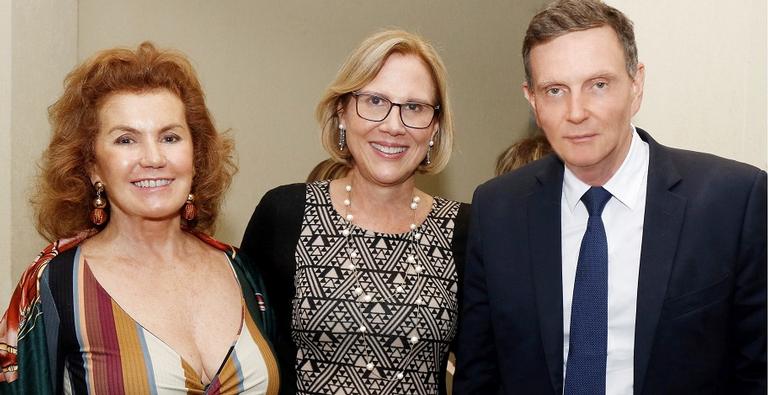 Sylvia Crivella celebra aniversário e  realiza ação social
