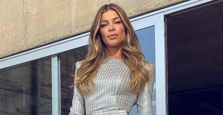 Grazi Massafera surge usando filtro de cirurgia plástica e fãs se divertem: ”Você nem precisa”