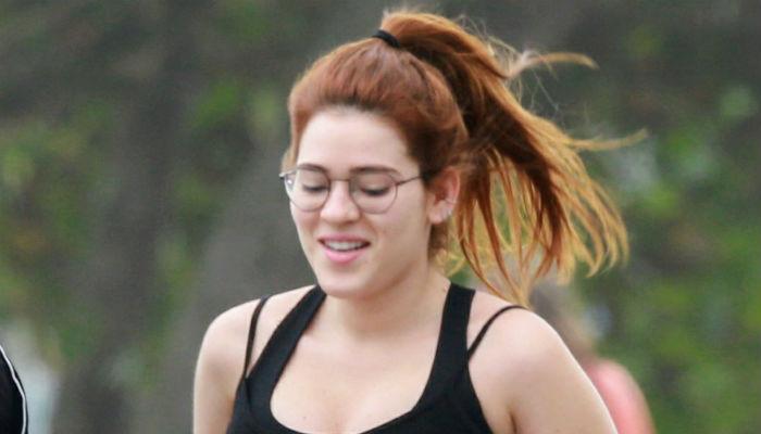Ex-BBB Ana Clara coloca corpo para jogo em dia de malhação no Rio