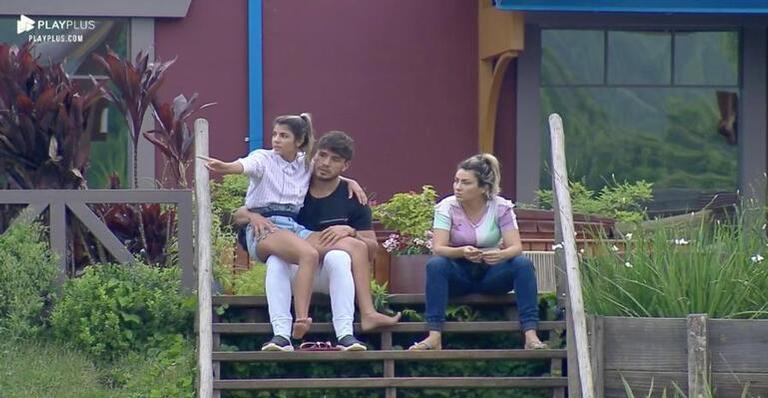A Fazenda: Discussão entre Netto e Lucas intensifica rivalidade no jogo: ”Tá ficando louco?”