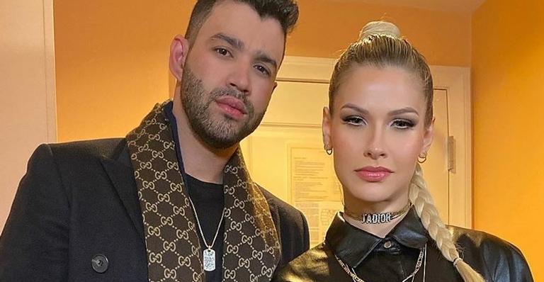Gusttavo Lima exibe corpo sarado em colete justíssimo e ganha comentário picante de Andressa Suita