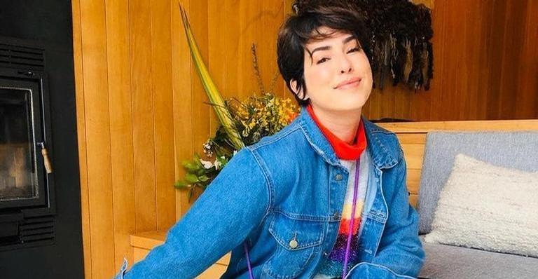 Fernanda Paes Leme aproveita viagem no Peru e brinca com look: ”101 Dálmatas”