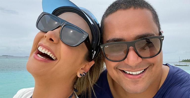 Carla Perez relembra viagem romântica com o marido, Xanddy, e se declara para o cantor